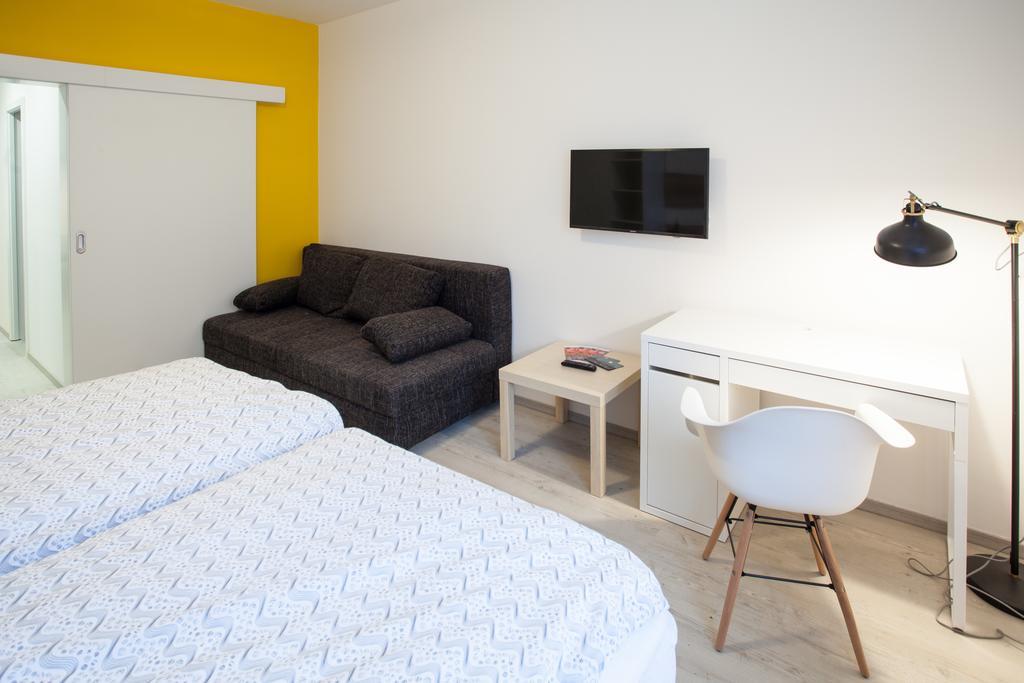 Haas Apartament *